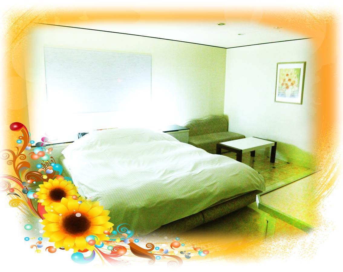 京都 ホテル クラウン - 大人専用 エクステリア 写真