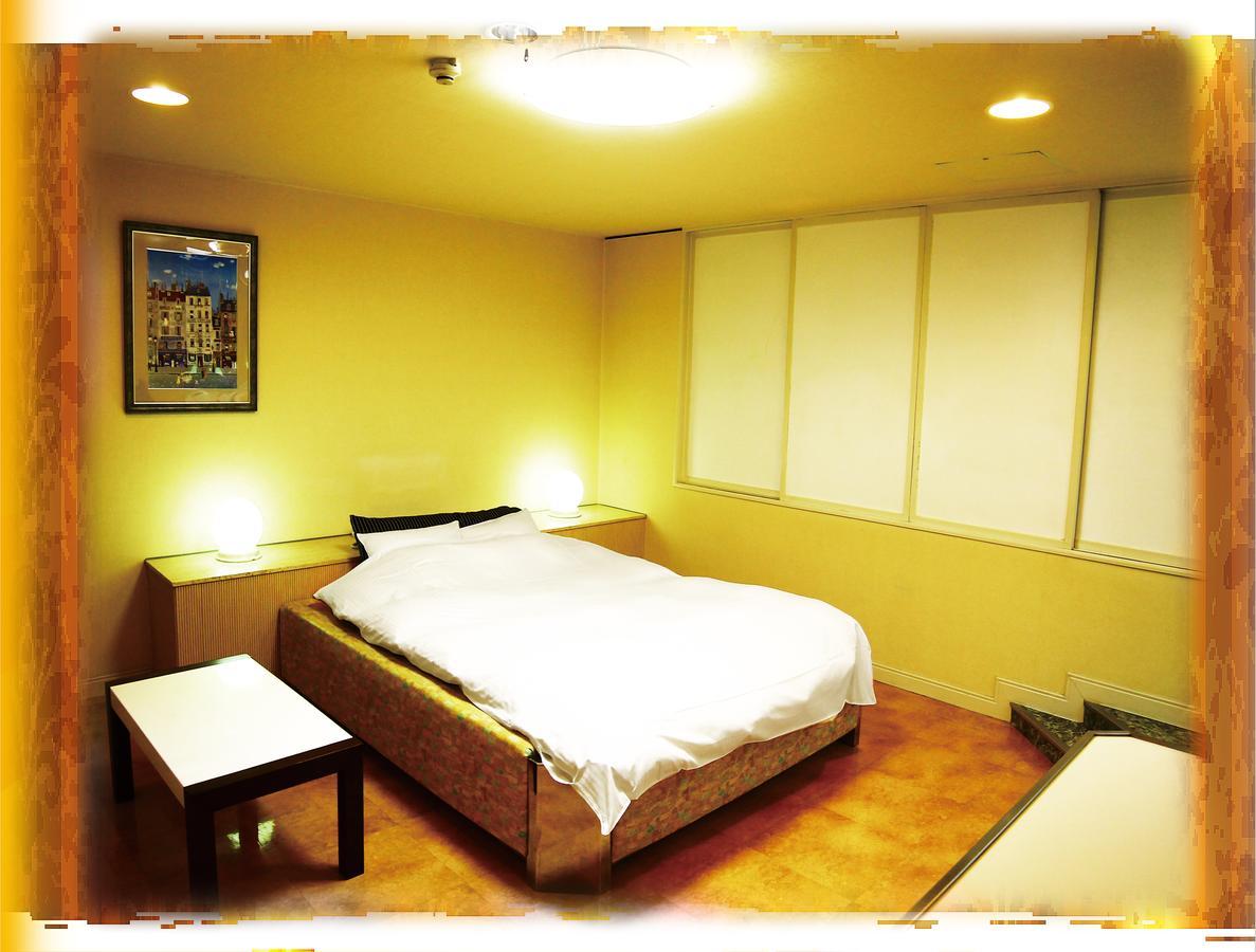 京都 ホテル クラウン - 大人専用 エクステリア 写真