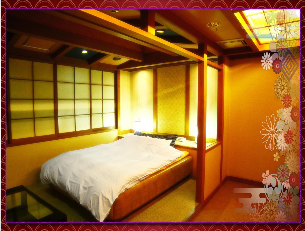 京都 ホテル クラウン - 大人専用 エクステリア 写真