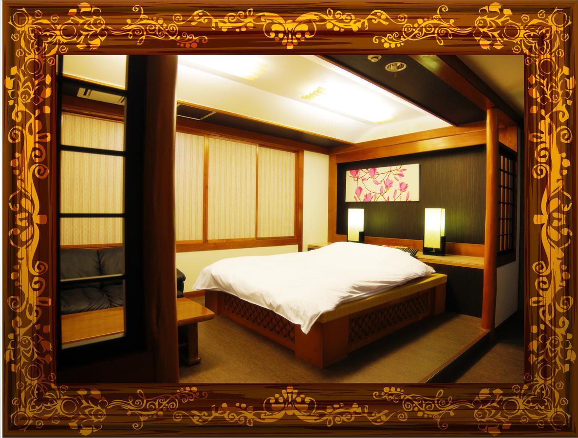 京都 ホテル クラウン - 大人専用 エクステリア 写真